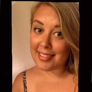 Meet your Posher, Brianna